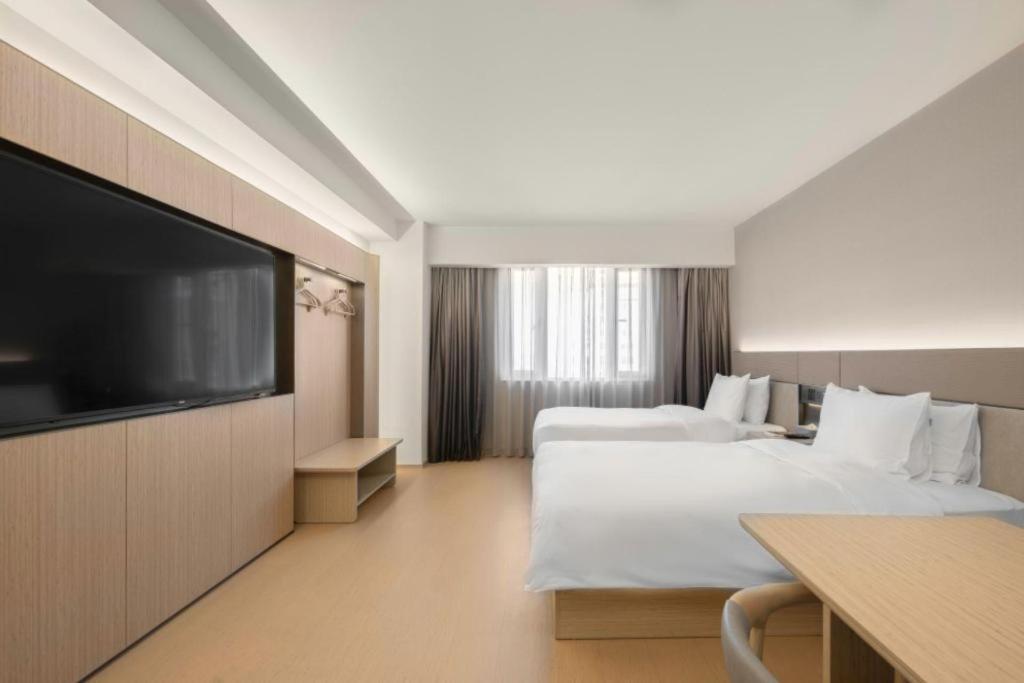 Ji Hongqiao Wuzhong Road 4*