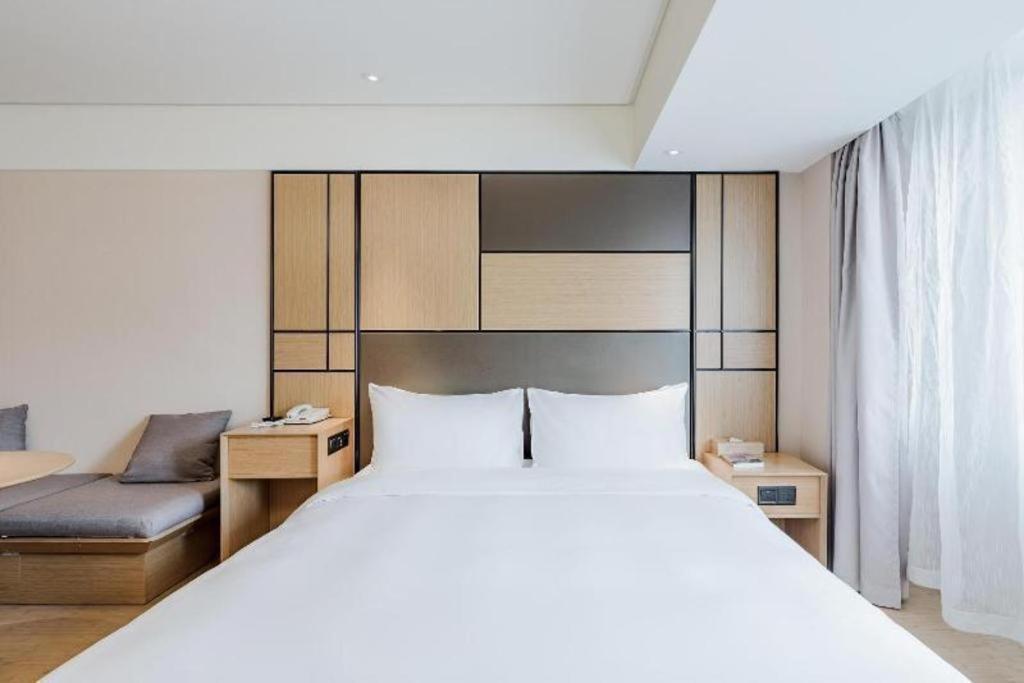 Ji Hongqiao Wuzhong Road 4* Shanghai