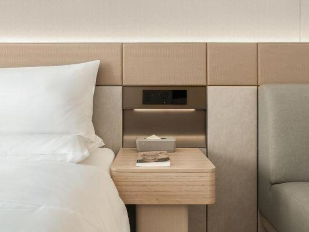Ji Hongqiao Wuzhong Road 4*